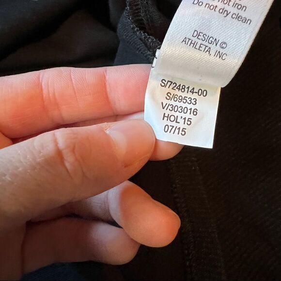 Athleta skirt. Size 4 - Picture 7 of 9